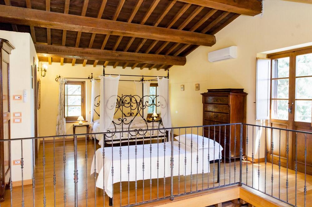 Photo of Bedroom in Ramazzano