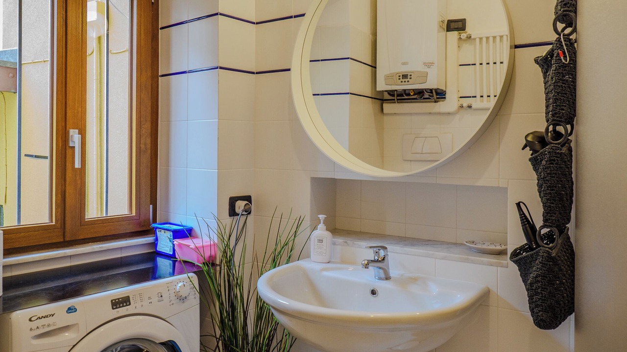 Photo of Bathroom in Manarola