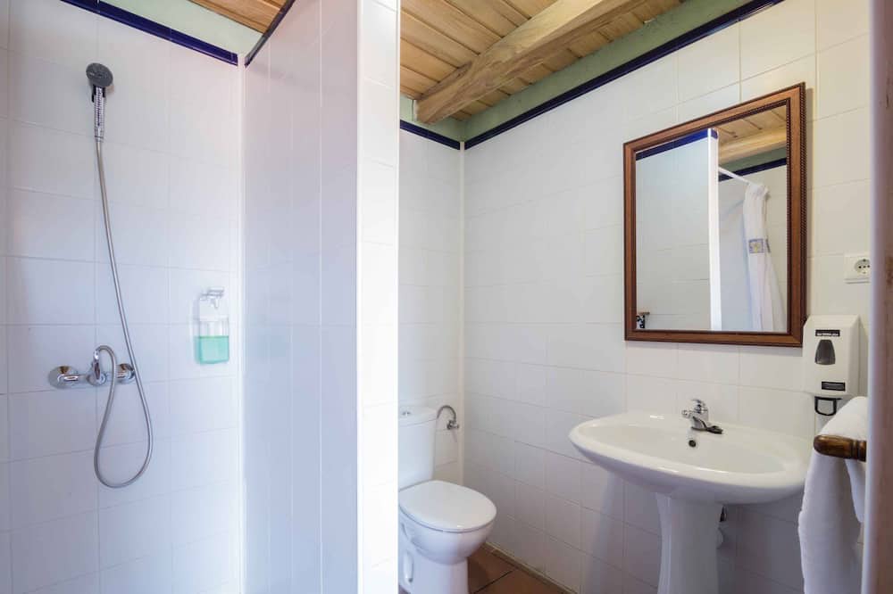 Photo of Bathroom in Ademuz