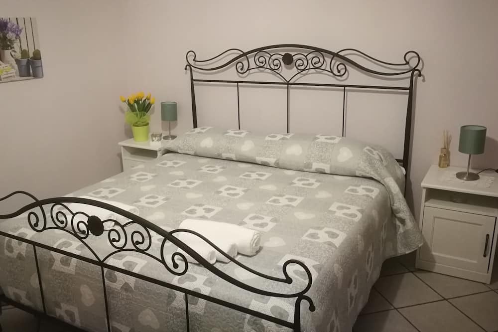 Photo of Bedroom in Marzano Appio