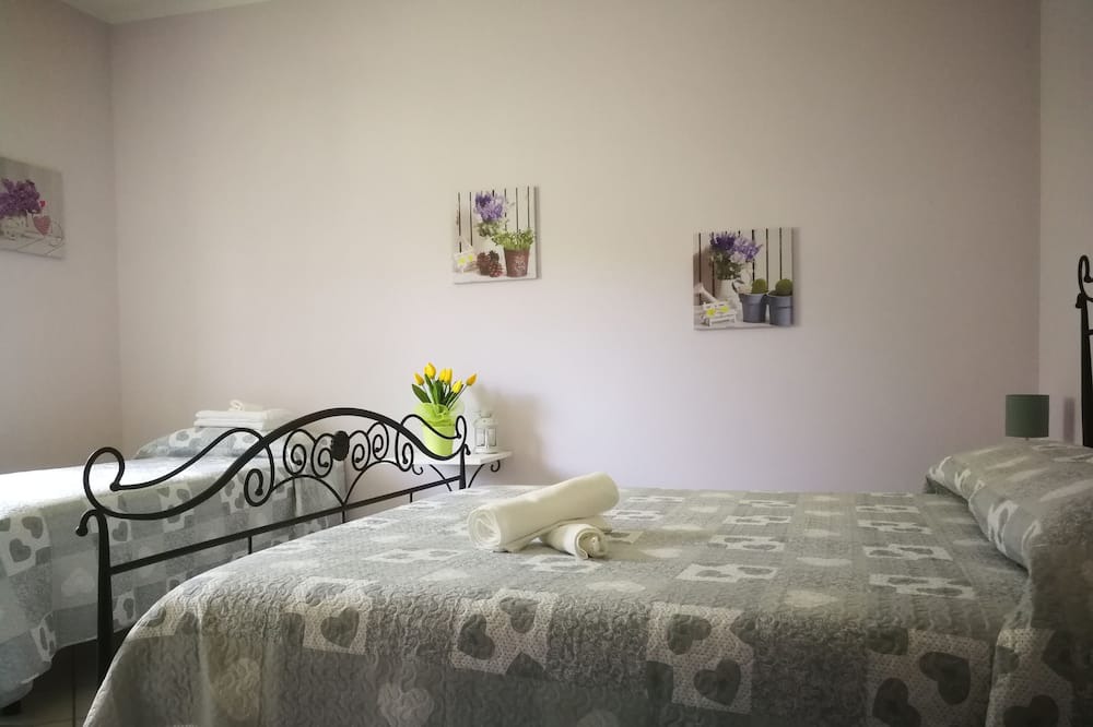 Photo of Bedroom in Marzano Appio