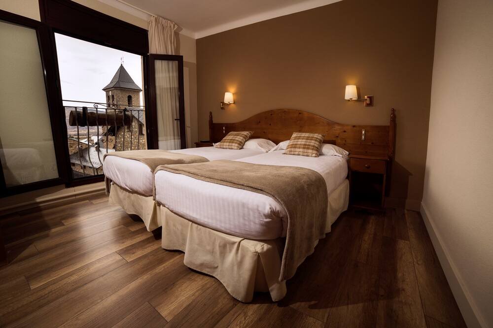 Photo of Bedroom in Alp