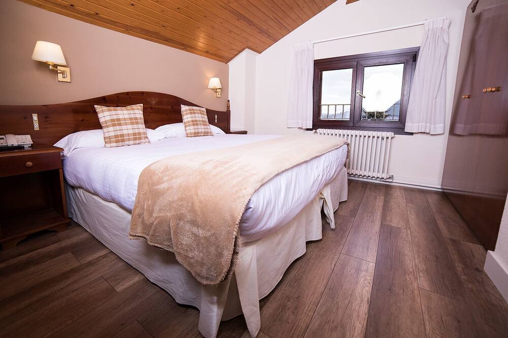 Photo of Bedroom in Alp