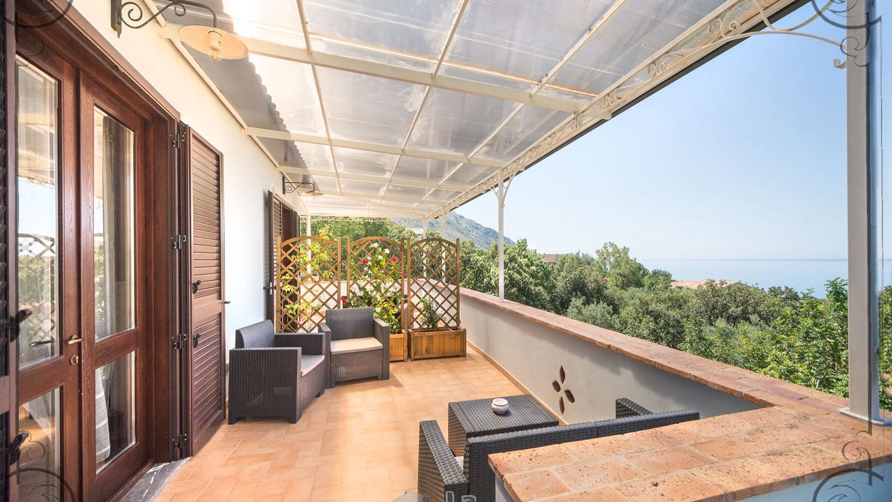 Photo of Patio Balcony in Acquafredda
