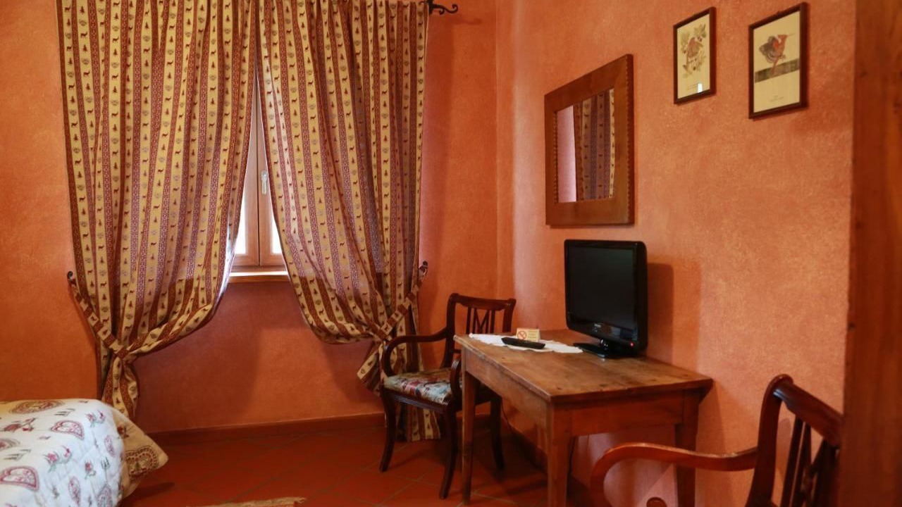 Photo of Bedroom in Revello
