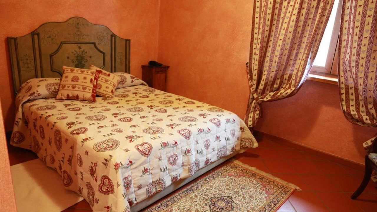 Photo of Bedroom in Revello