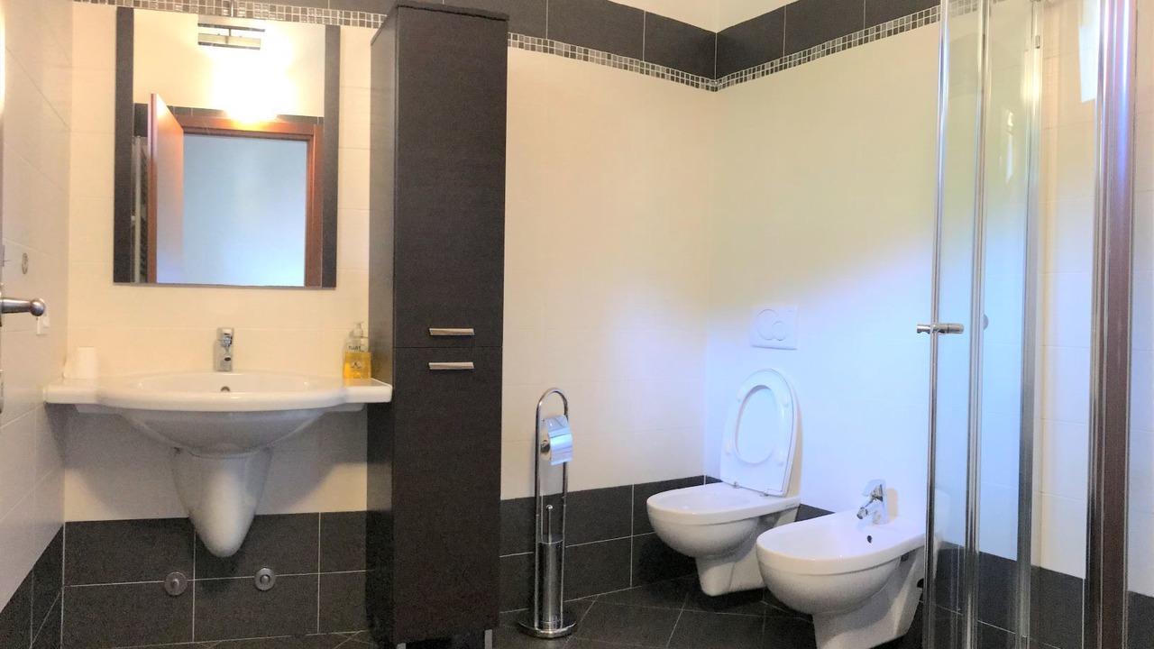 Photo of Bathroom in Garda