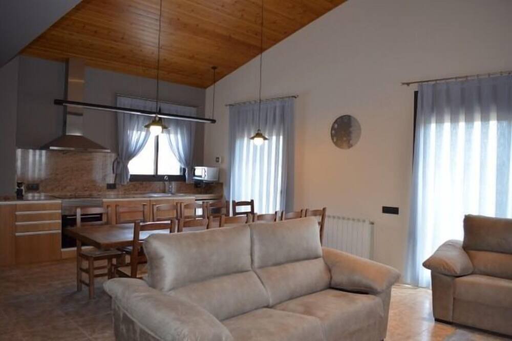 Photo of Livingroom in Montfalco Murallat