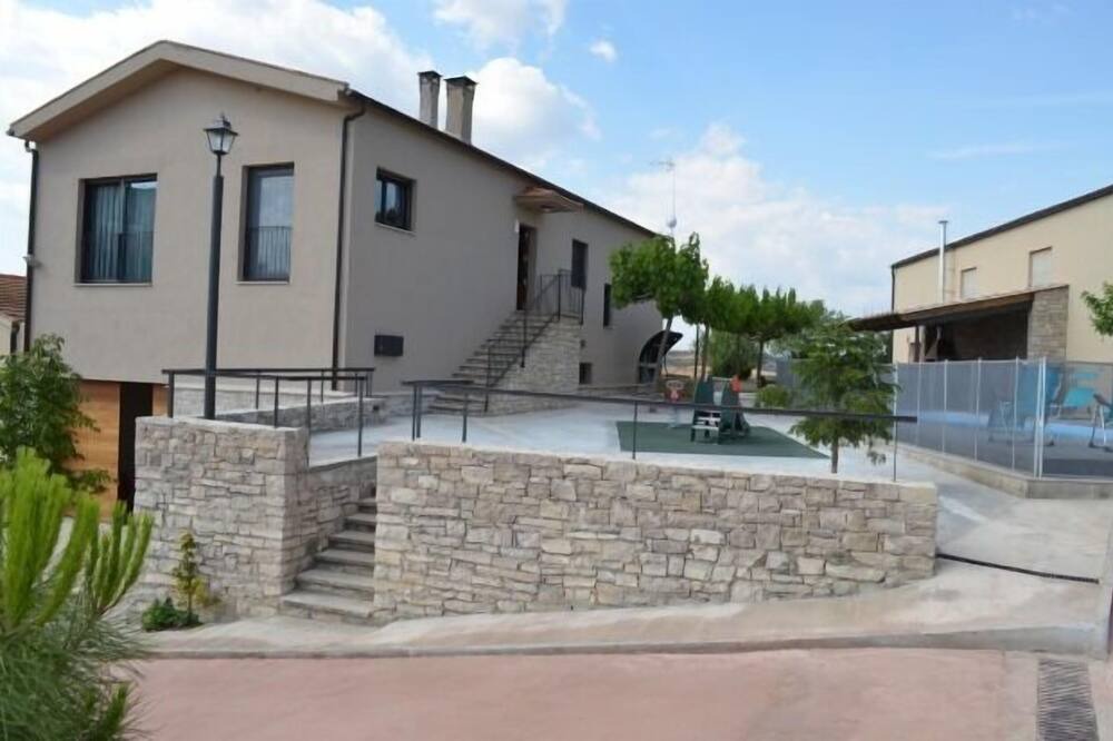 Photo of Outdoor in Montfalco Murallat