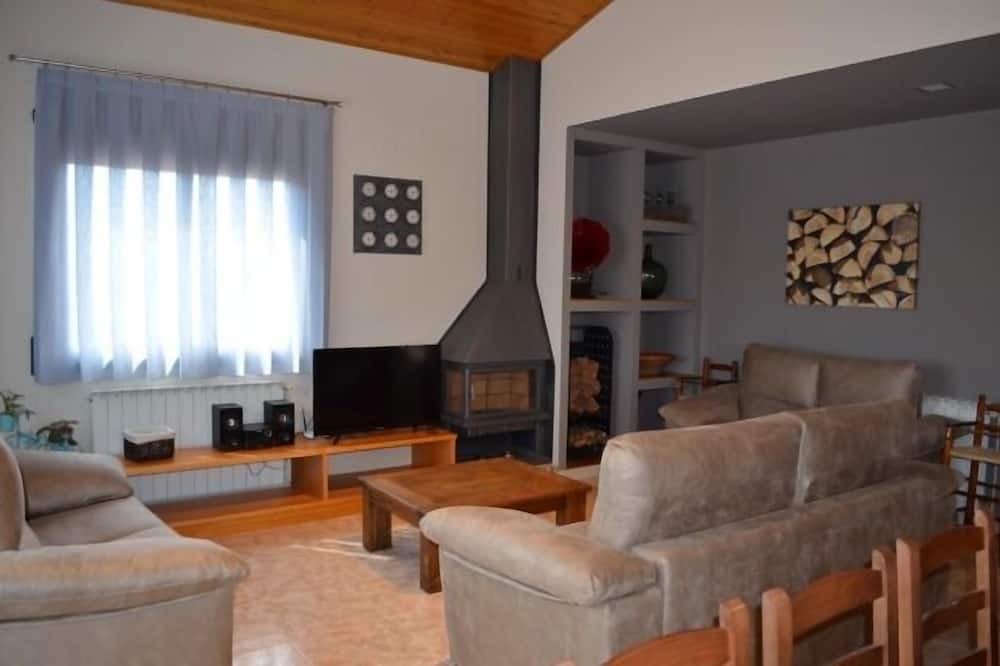 Photo of Livingroom in Montfalco Murallat