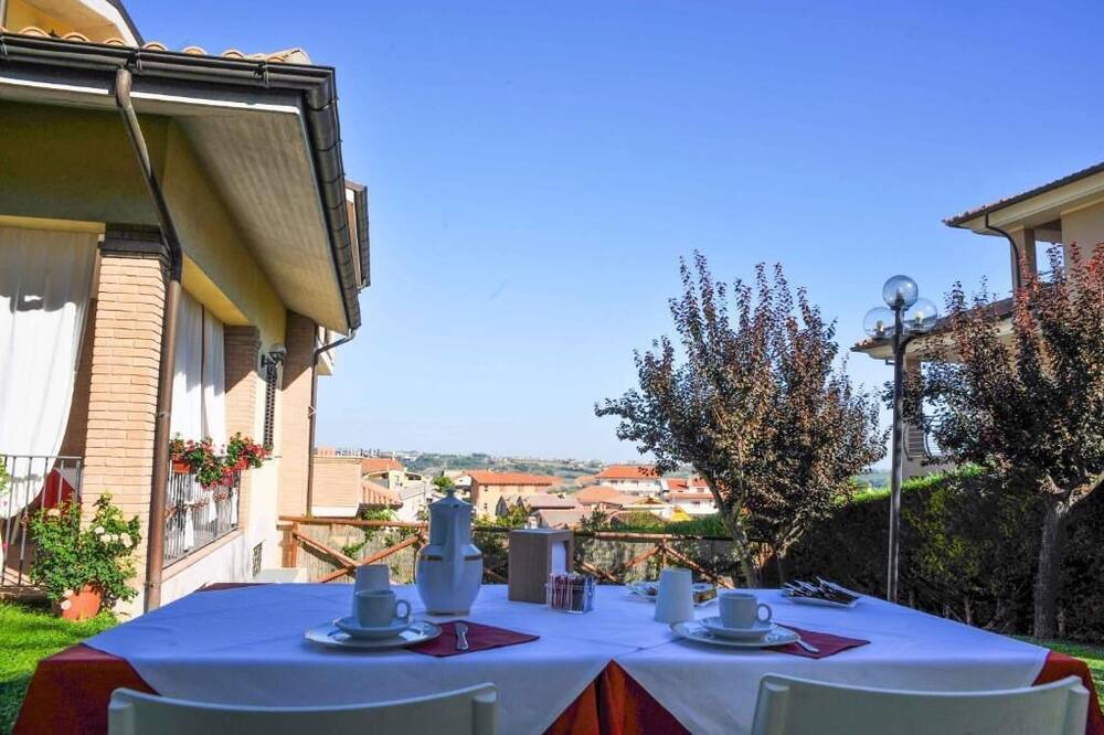 Photo of Patio Balcony in Ripa Teatina