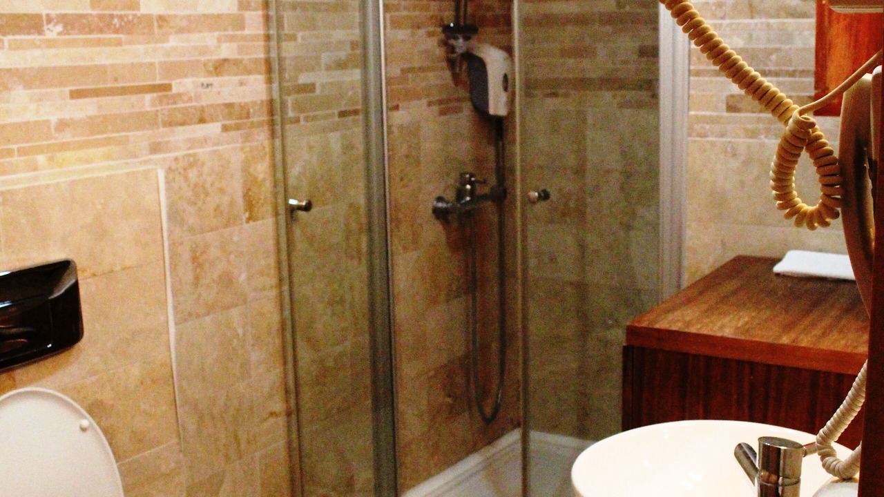 Photo of Bathroom in Tosmur Belediyesi
