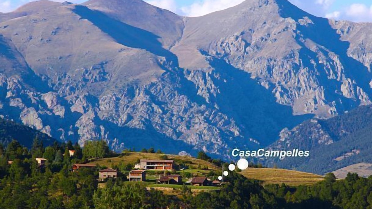 Photo of Outdoor in Campelles