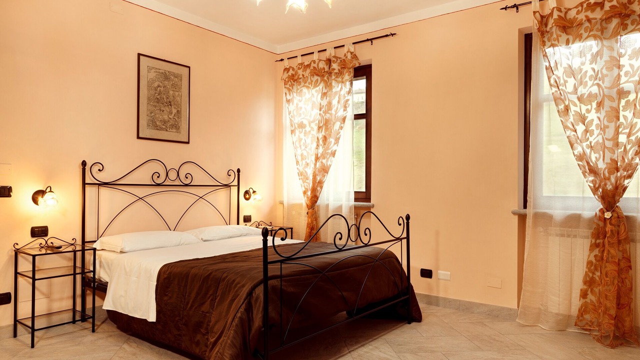 Photo of Bedroom in Cortanze