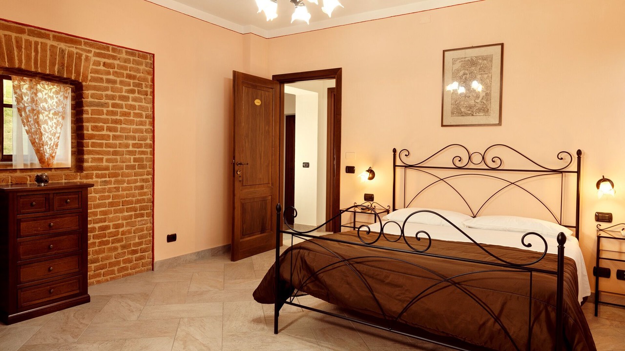 Photo of Bedroom in Cortanze