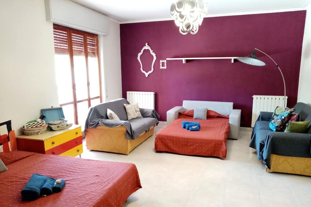 Photo of Bedroom in Tiche