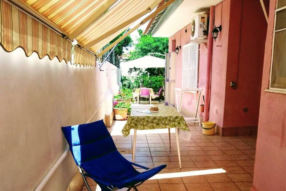 Photo of Patio Balcony in Tiche