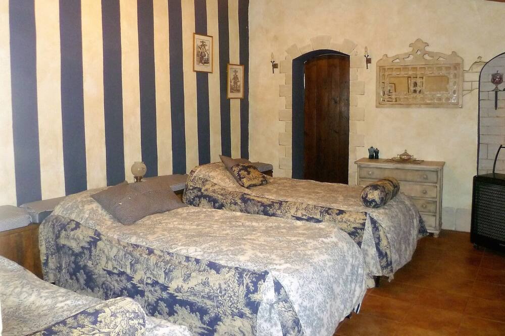 Photo of Bedroom in Ubeda