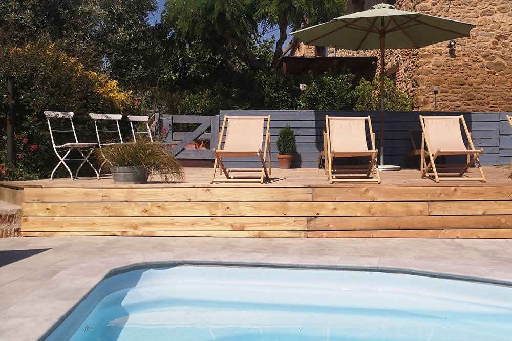 Photo of Outdoor in Sant Jordi Desvalls
