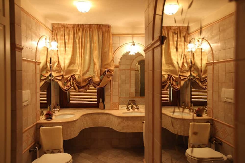Photo of Bathroom in Montegranaro