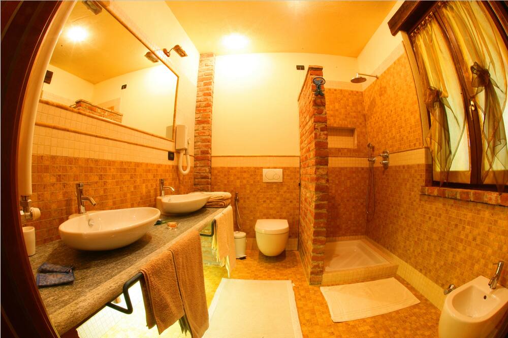 Photo of Bathroom in Cercenasco