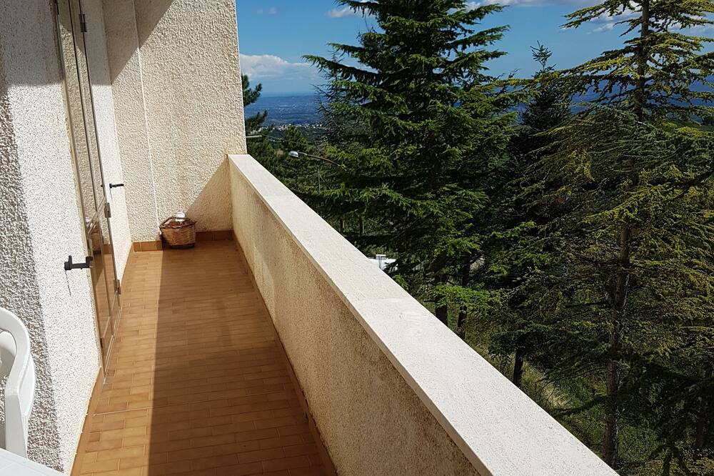 Photo of Patio Balcony in Brittoli