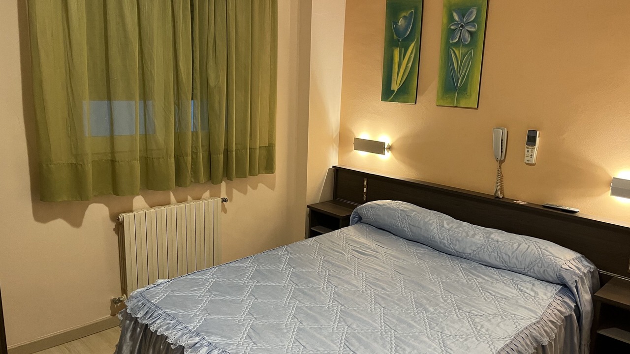 Photo of Bedroom in Olot