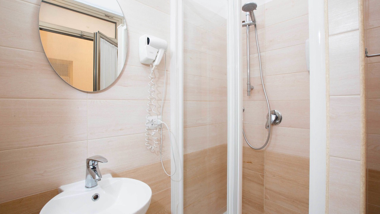 Photo of Bathroom in Tuscolano