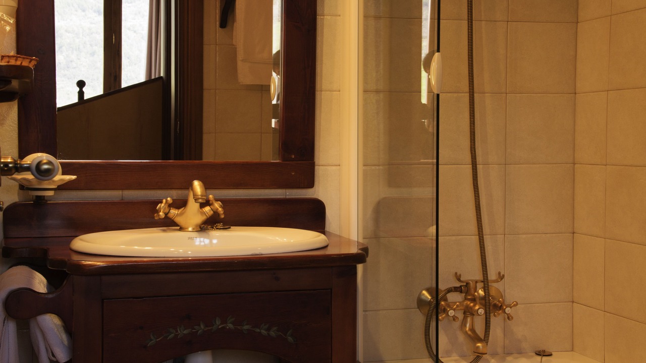 Photo of Bathroom in Broto