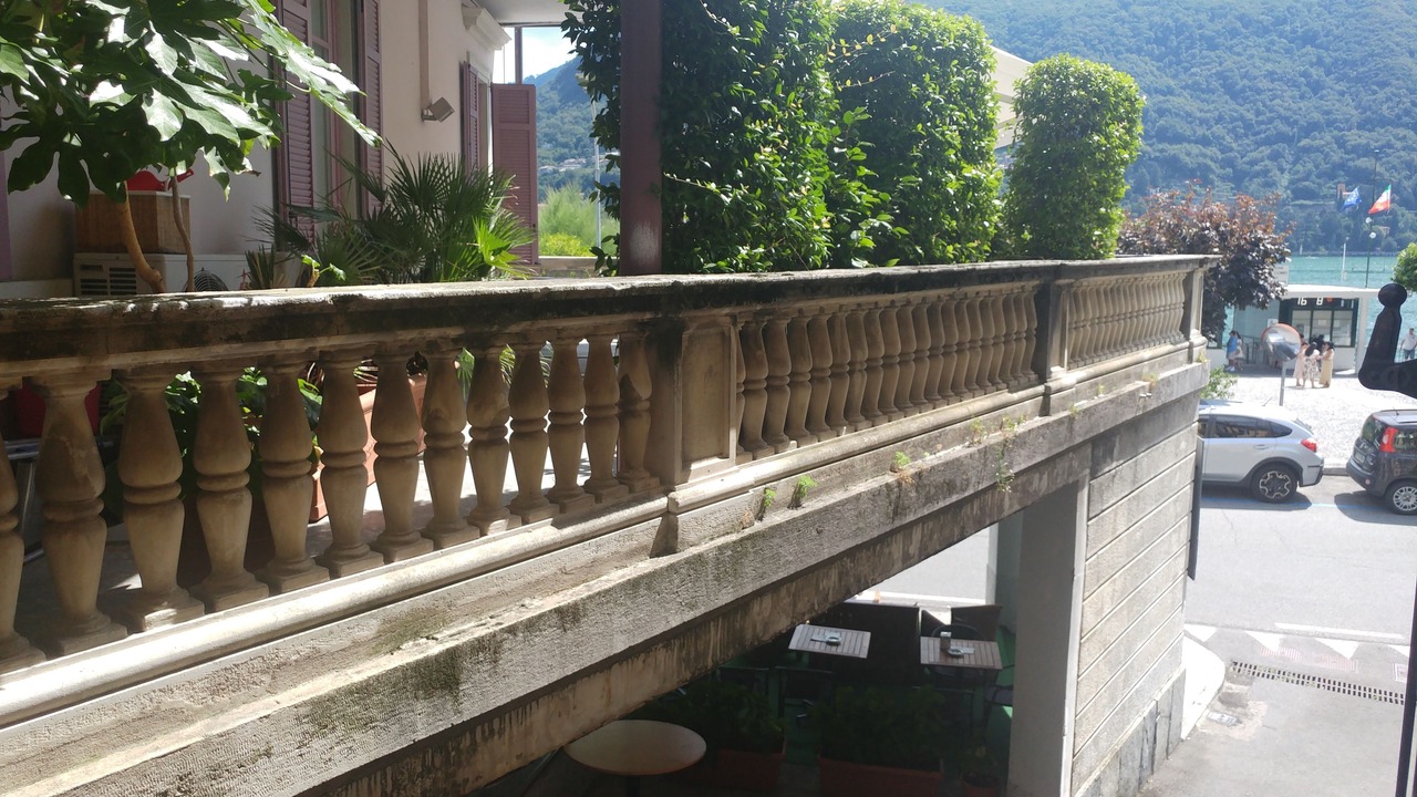 Photo of Bedroom in Moltrasio