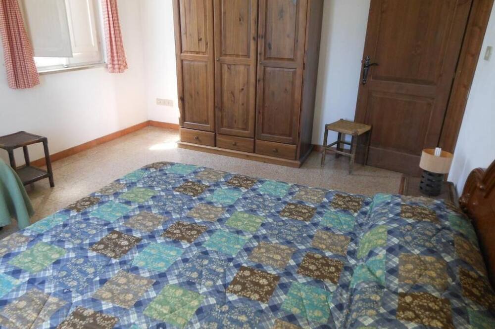 Photo of Bedroom in Spoltore