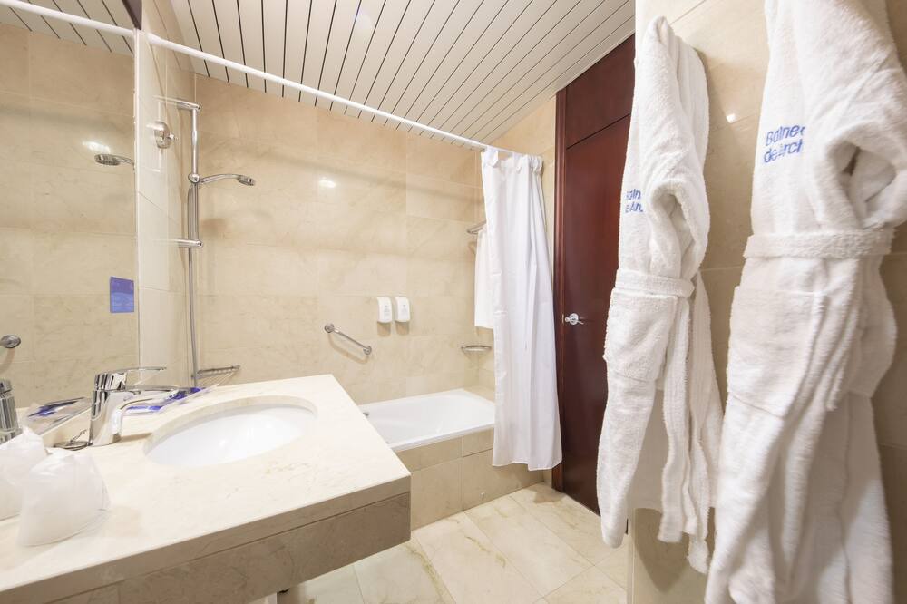 Photo of Bathroom in Archena
