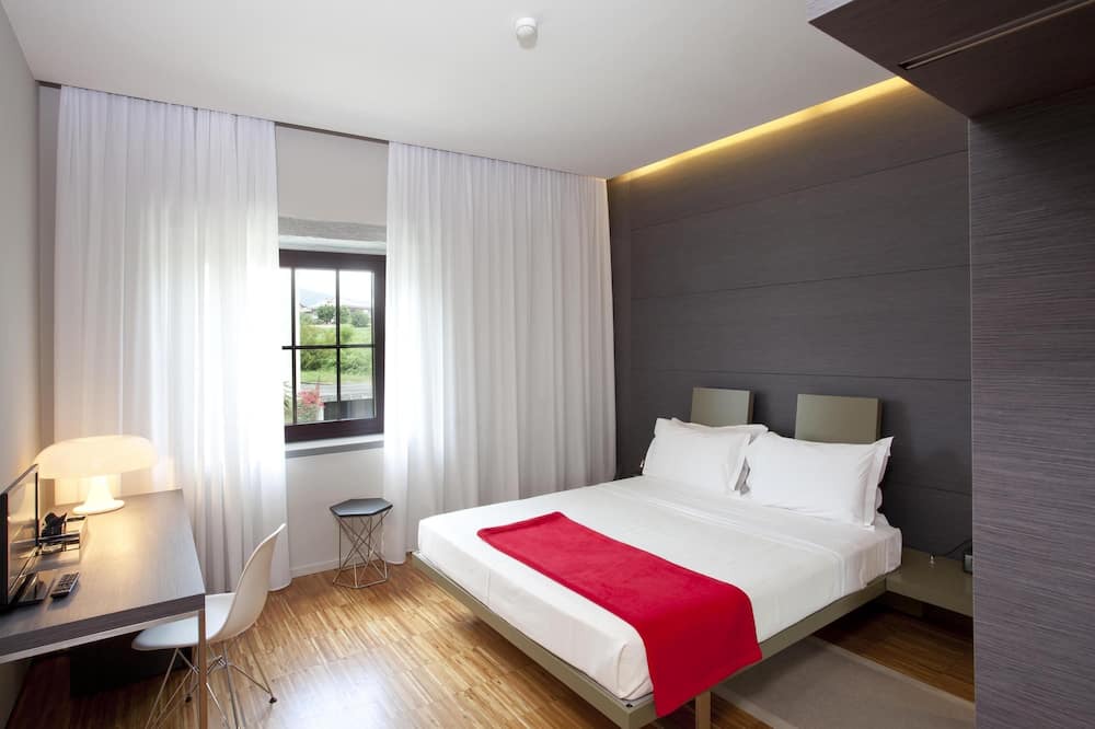 Photo of Bedroom in Barge