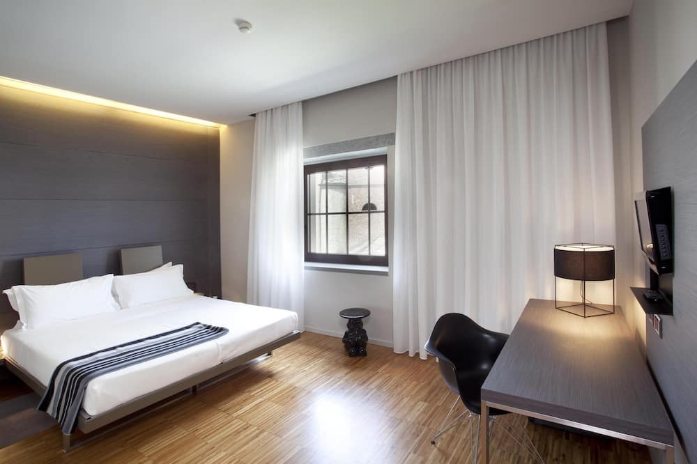 Photo of Bedroom in Barge