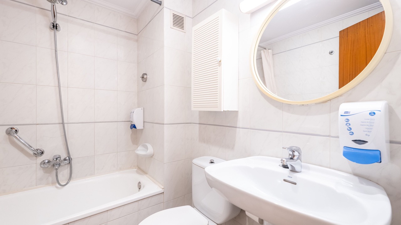 Photo of Bathroom in Olot