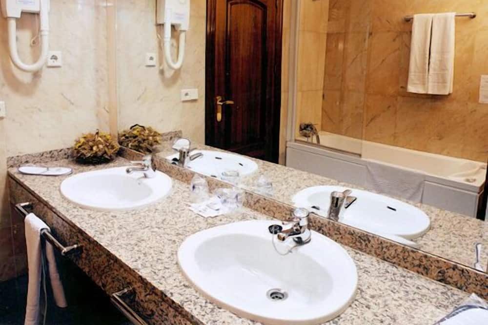 Photo of Bathroom in Albacete