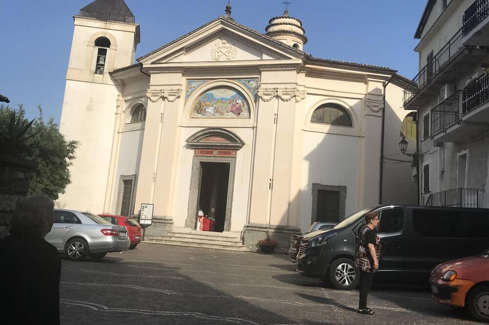 Photo of Others in Supino
