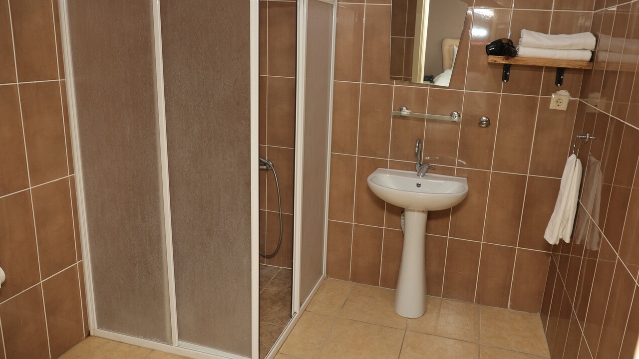Photo of Bathroom in Cinarcik