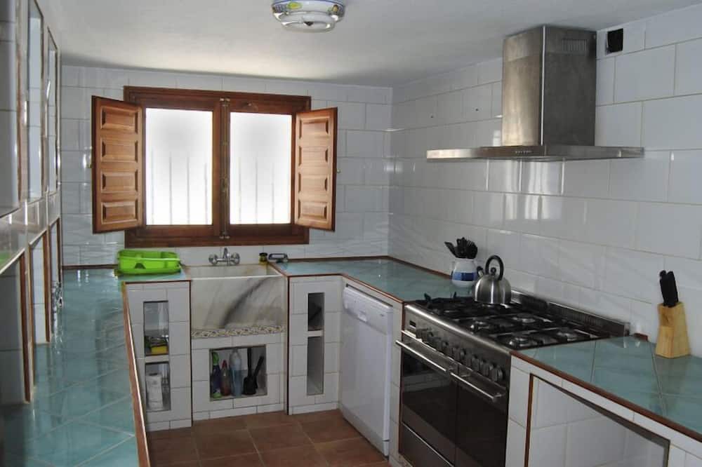Photo of Kitchen in Turis