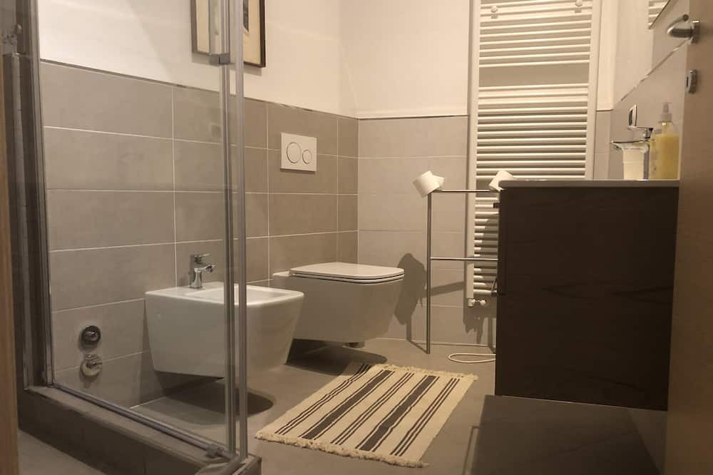 Photo of Bathroom in Albate