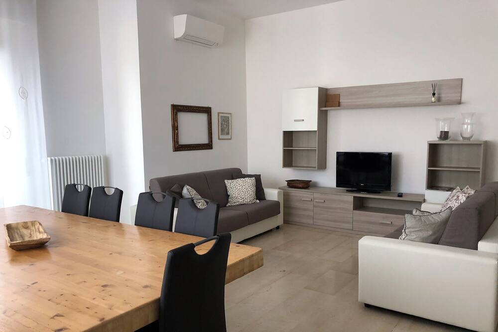 Photo of Livingroom in Albate