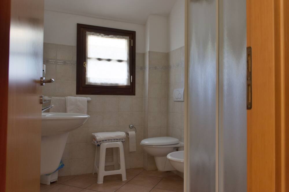 Photo of Bathroom in Casanova Lerrone