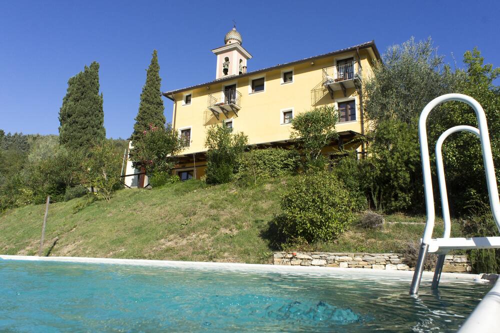 Photo of Outdoor in Casanova Lerrone