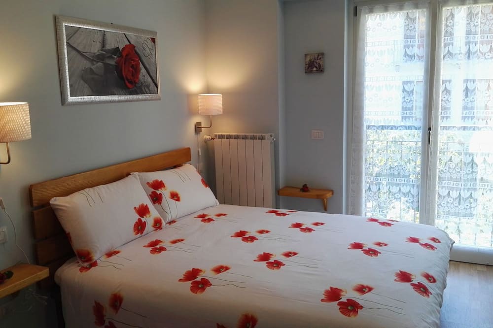 Photo of Bedroom in Pallanza