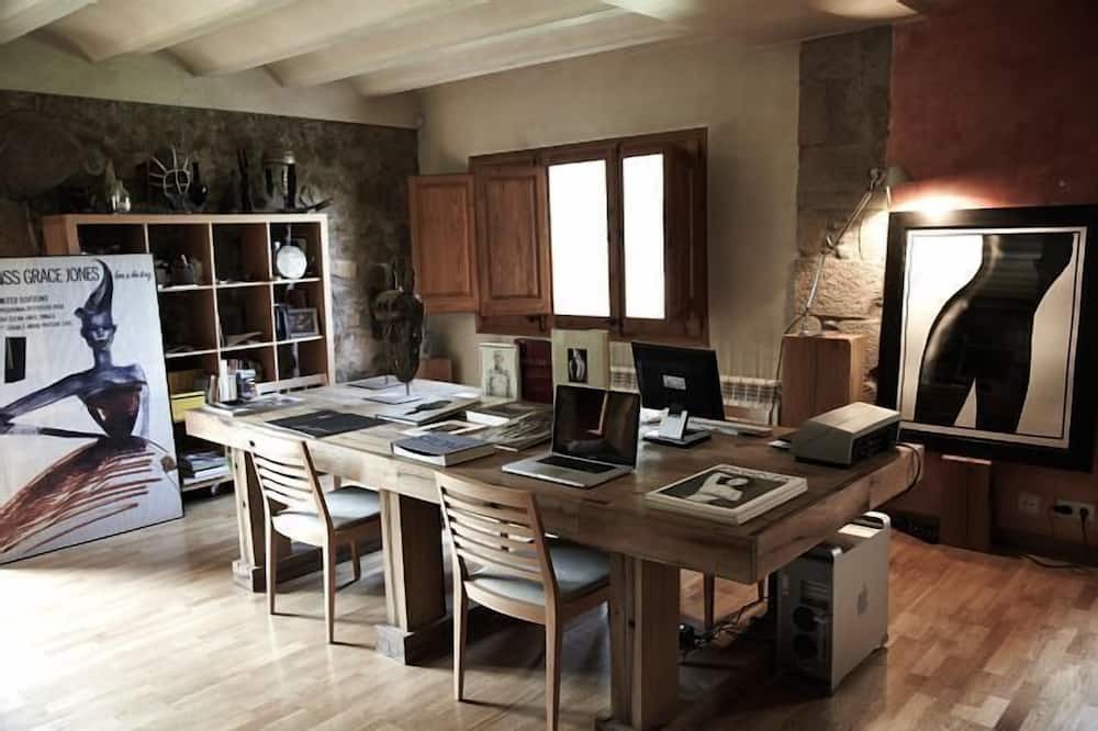 Photo of Kitchen in Plandogau