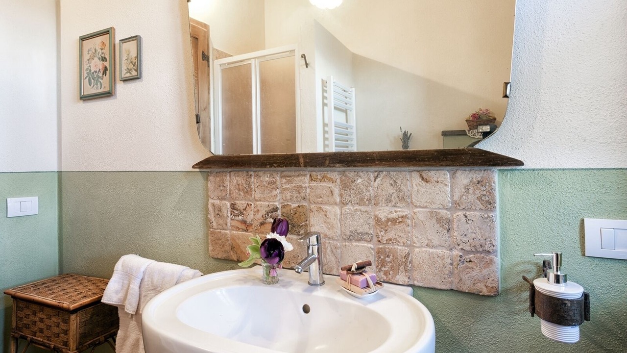 Photo of Bathroom in Vergelle