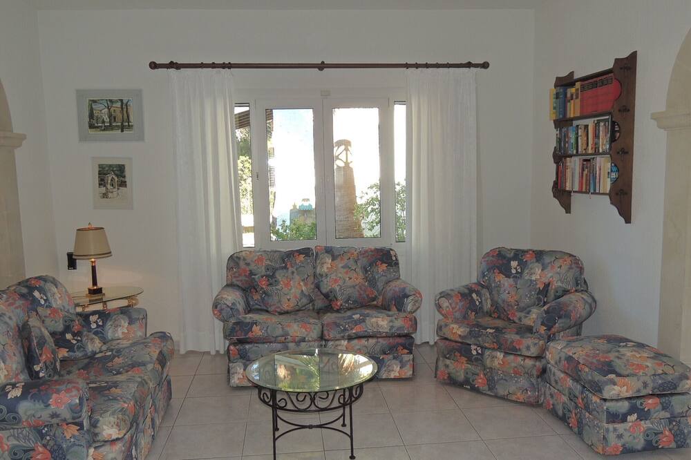 Photo of Livingroom in Cala Murada