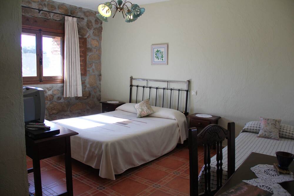 Photo of Bedroom in La Iglesuela