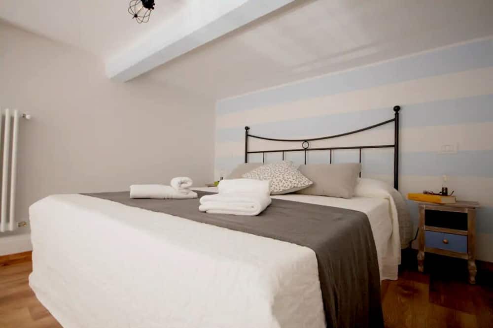 Photo of Bedroom in Historic Centre