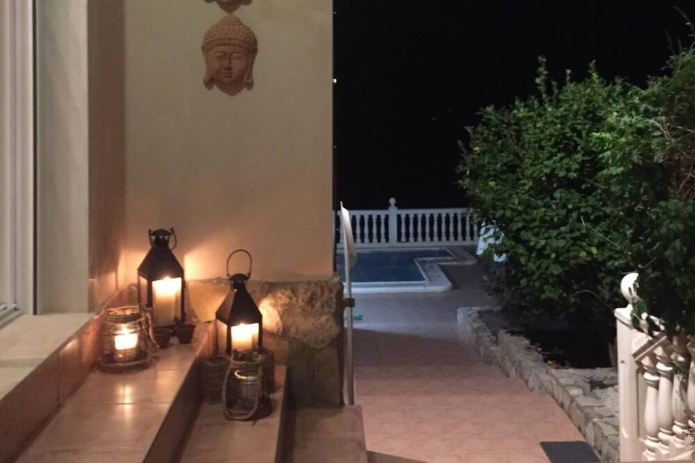 Photo of Outdoor in Alberic
